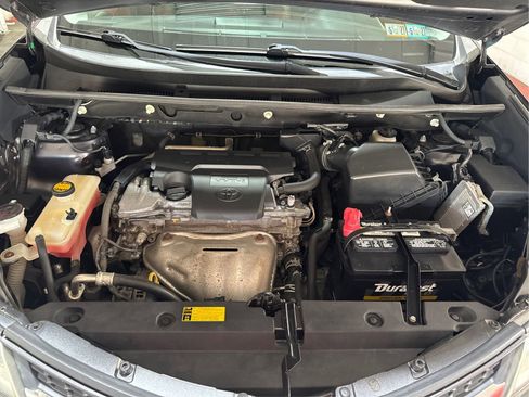 Used 2013 Toyota RAV4 Limited AWD/4WD image 20