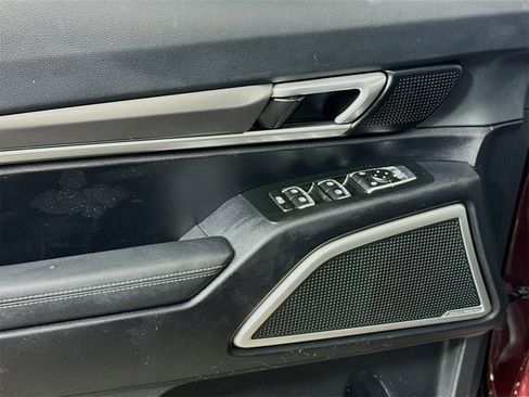 Used 2022 Kia Telluride LX image 14