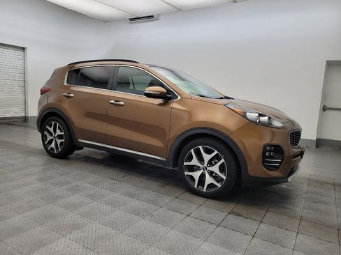 Used 2018 Kia Sportage SX image 11