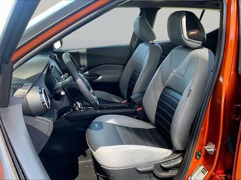 Certified 2023 Nissan Kicks SR w/ SR Premium Package FWD image 8