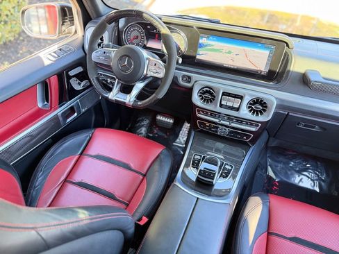 Used 2019 Mercedes-Benz G 63 AMG 4MATIC w/ Parking Package image 39