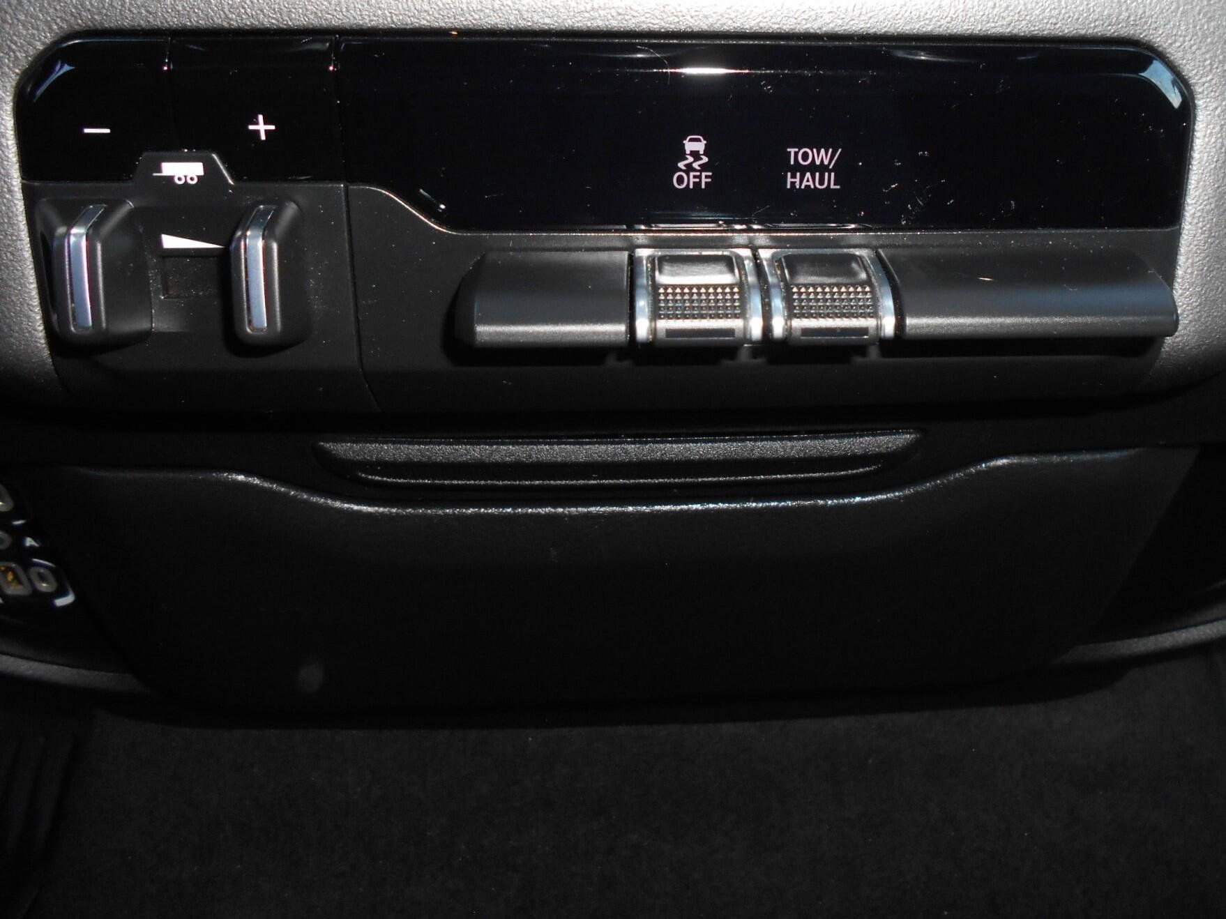 Certified 2023 RAM 1500 Big Horn AWD/4WD image 16