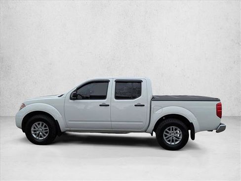 Used 2019 Nissan Frontier SV image 8