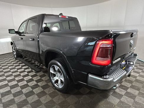 Used 2019 RAM 1500 Laramie AWD/4WD image 5