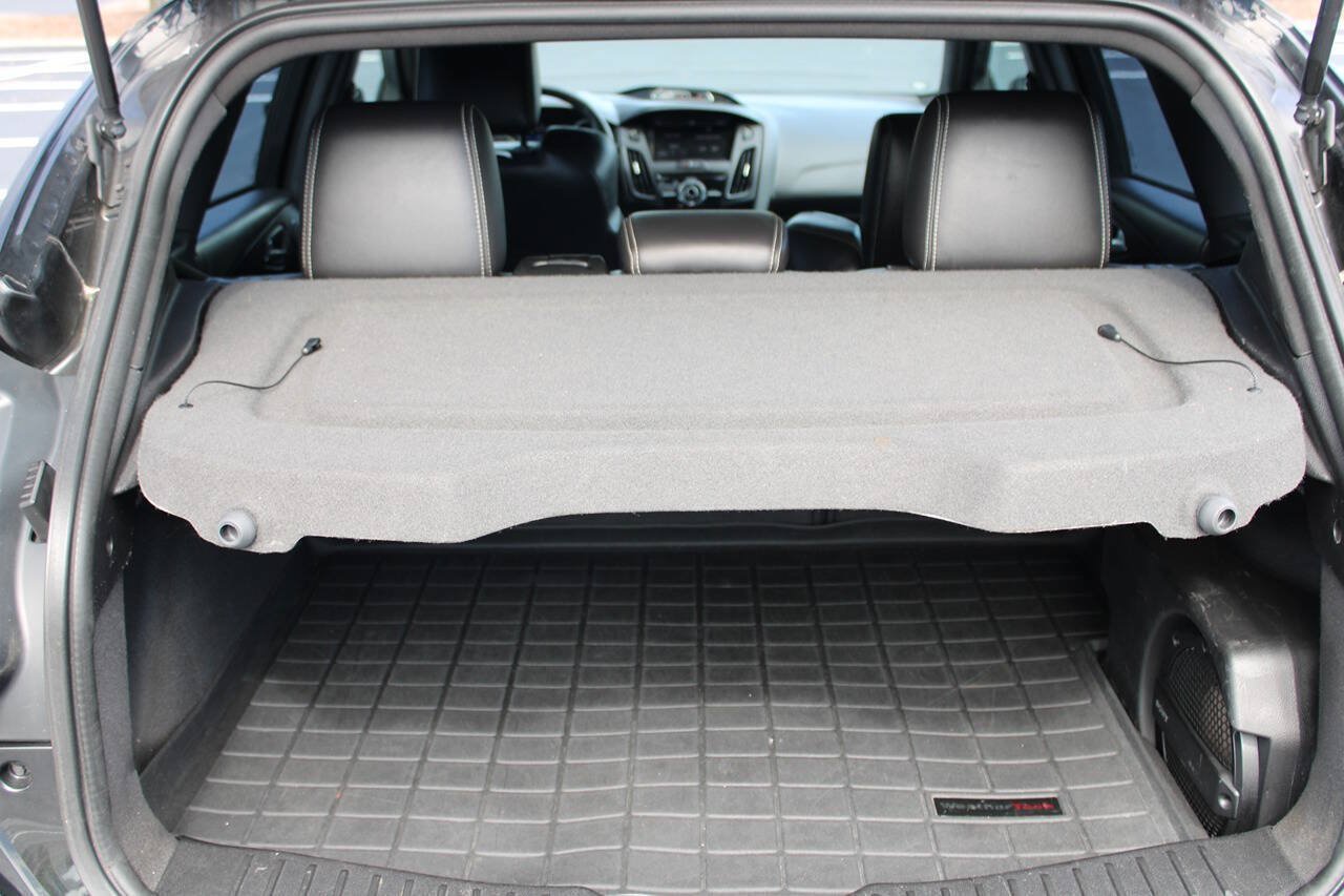 Used 2014 Ford Focus ST w/ Equipment Group 202A FWD image 7