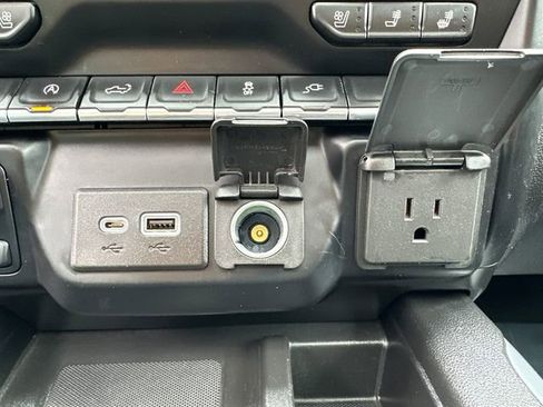 Used 2020 GMC Sierra 1500 AT4 w/ AT4 Preferred Package AWD/4WD image 42