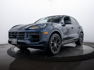 Certified 2025 Porsche Cayenne video 1