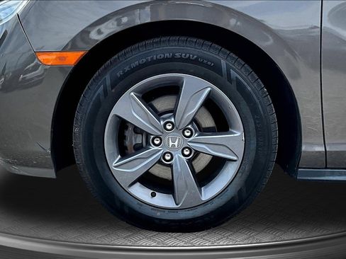 Used 2022 Honda Odyssey EX image 32