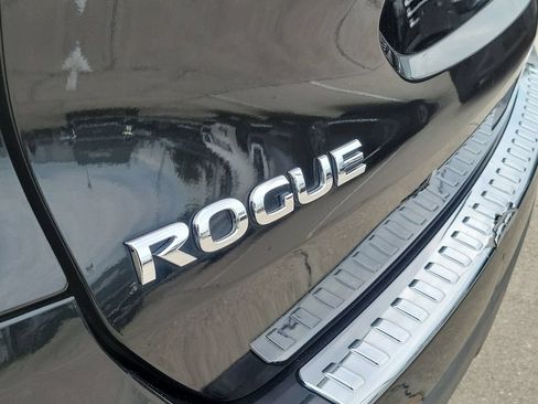 Used 2016 Nissan Rogue SL w/ SL Premium Package AWD/4WD image 14