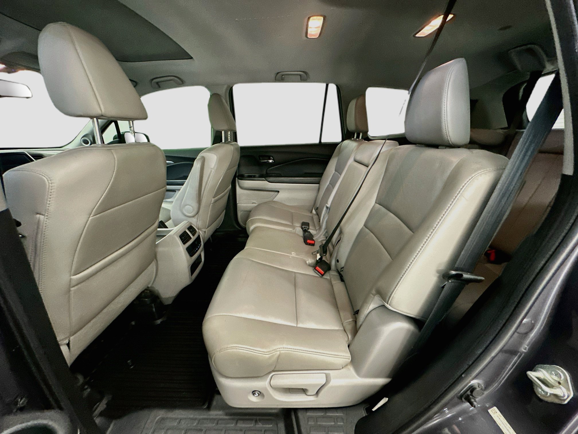 Used 2016 Honda Pilot EX-L image 29