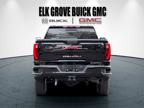 New 2026 GMC Sierra 2500 Denali w/ Denali Reserve Package image 5