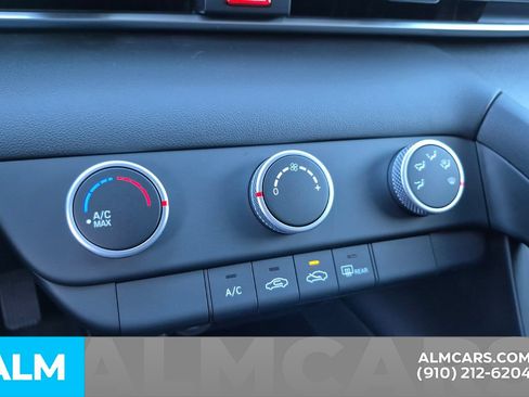 Certified 2026 Hyundai Elantra SE FWD image 23