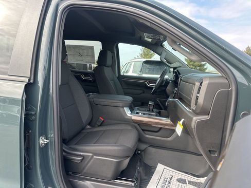 New 2026 Chevrolet Silverado 1500 LT w/ Z71 Off-Road Package image 29