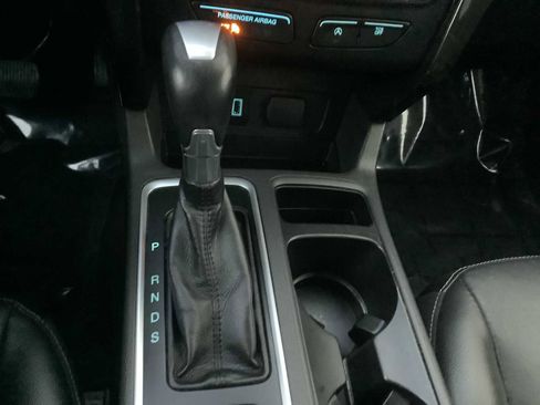 Used 2017 Ford Escape Titanium image 18