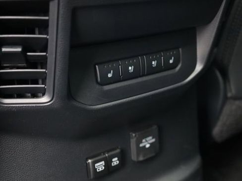 Used 2024 Toyota Tundra Platinum image 25