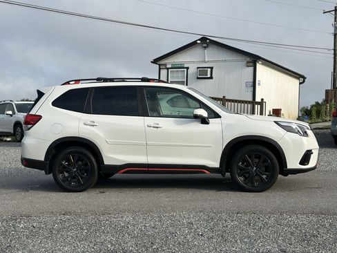 Used 2022 Subaru Forester Sport w/ Popular Package #2 AWD/4WD image 2