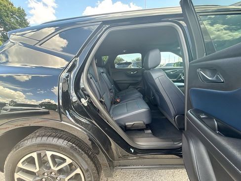 Used 2025 Chevrolet Blazer RS w/ LPO, Floor Liner Package FWD image 29