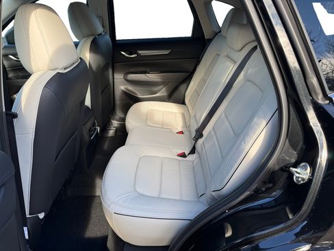 New 2025 MAZDA CX-5 AWD 2.5 S w/ Preferred Package image 16
