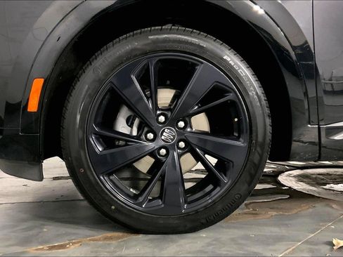 Used 2025 Buick Envision Sport Touring image 9