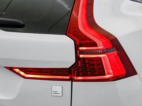 New 2026 Volvo XC60 T8 Polestar w/ Protection Package Premier AWD/4WD image 9