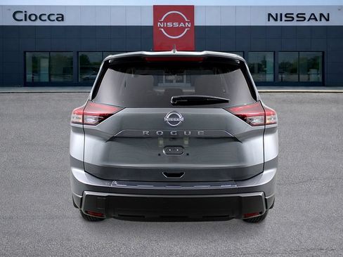 New 2026 Nissan Rogue SV FWD image 4