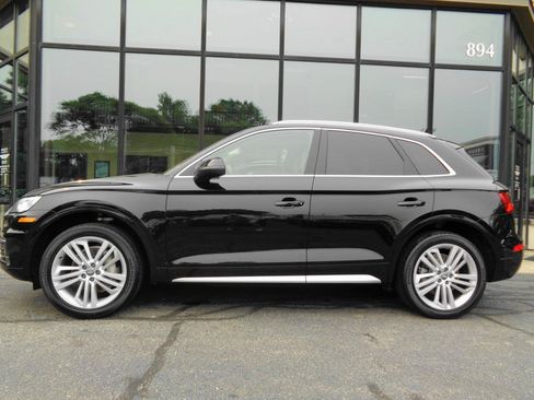Used 2018 Audi Q5 2.0T Premium Plus w/ Premium Plus Package AWD/4WD image 8