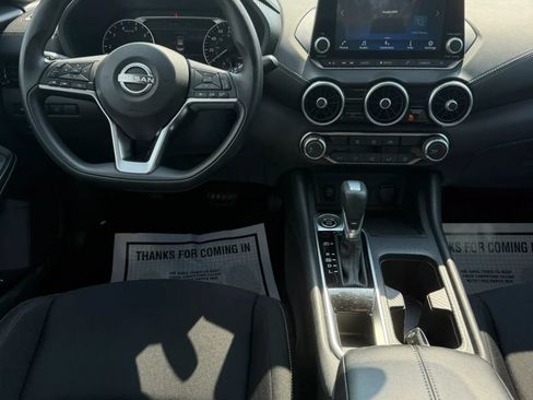Used 2024 Nissan Sentra SV FWD image 16