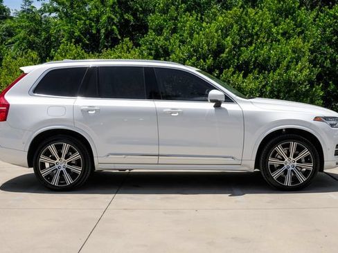 Used 2024 Volvo XC90 B6 Ultimate w/ Protection Package Premier AWD/4WD image 8