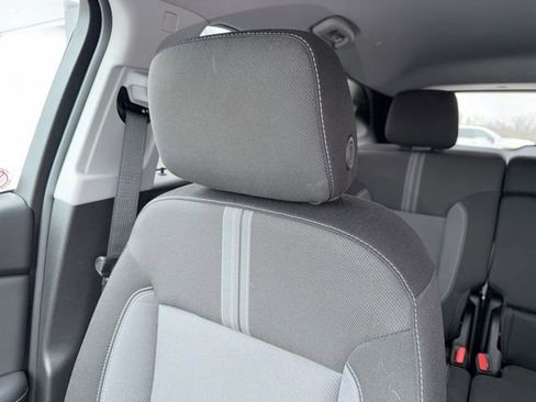 Used 2025 Chevrolet Blazer LT image 47