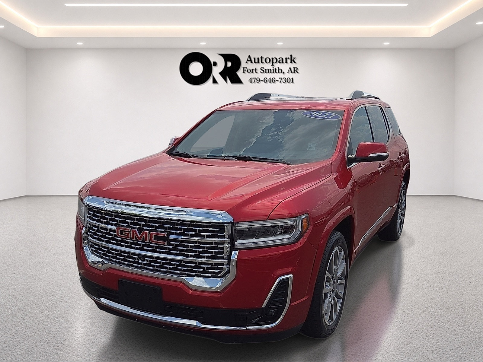 Used 2023 GMC Acadia Denali w/ Denali Ultimate Package FWD image 2