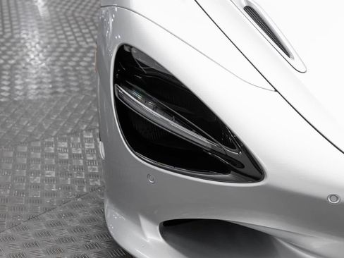 New 2027 McLaren 750S Spider RWD image 45