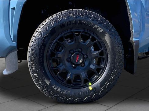 New 2026 Toyota Tacoma SR5 AWD/4WD image 11