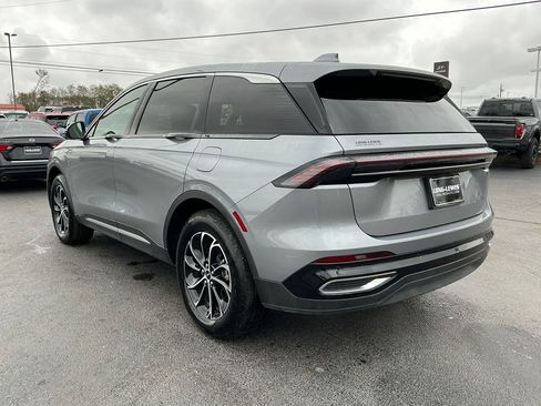 Certified 2025 Lincoln Nautilus Premier image 4