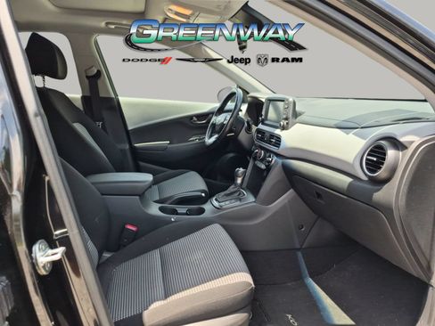Used 2019 Hyundai Kona SEL w/ SEL Tech Package 02 FWD image 7