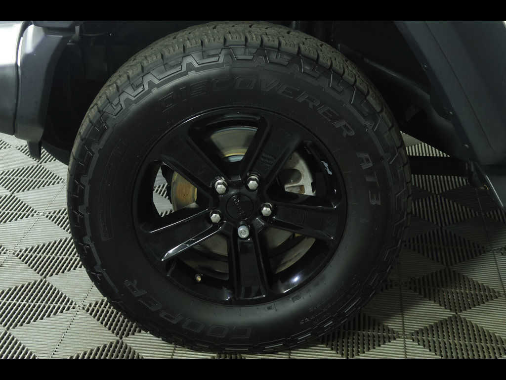Used 2020 Jeep Wrangler Unlimited Sport AWD/4WD image 7