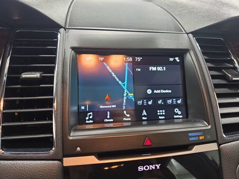 Used 2019 Ford Taurus Limited AWD/4WD image 13