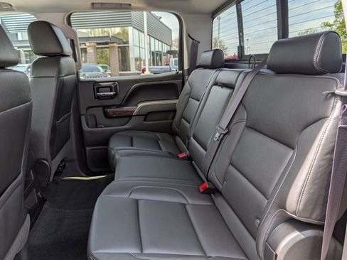 Used 2016 GMC Sierra 1500 SLT w/ SLT Premium Package AWD/4WD image 29