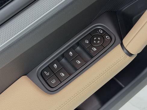 New 2026 Porsche Cayenne E-Hybrid image 28