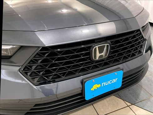 Used 2023 Honda Accord EX image 30