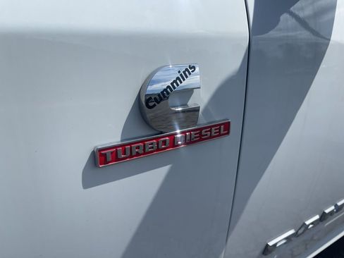 Used 2024 RAM 2500 Laramie w/ Safety Group AWD/4WD image 16