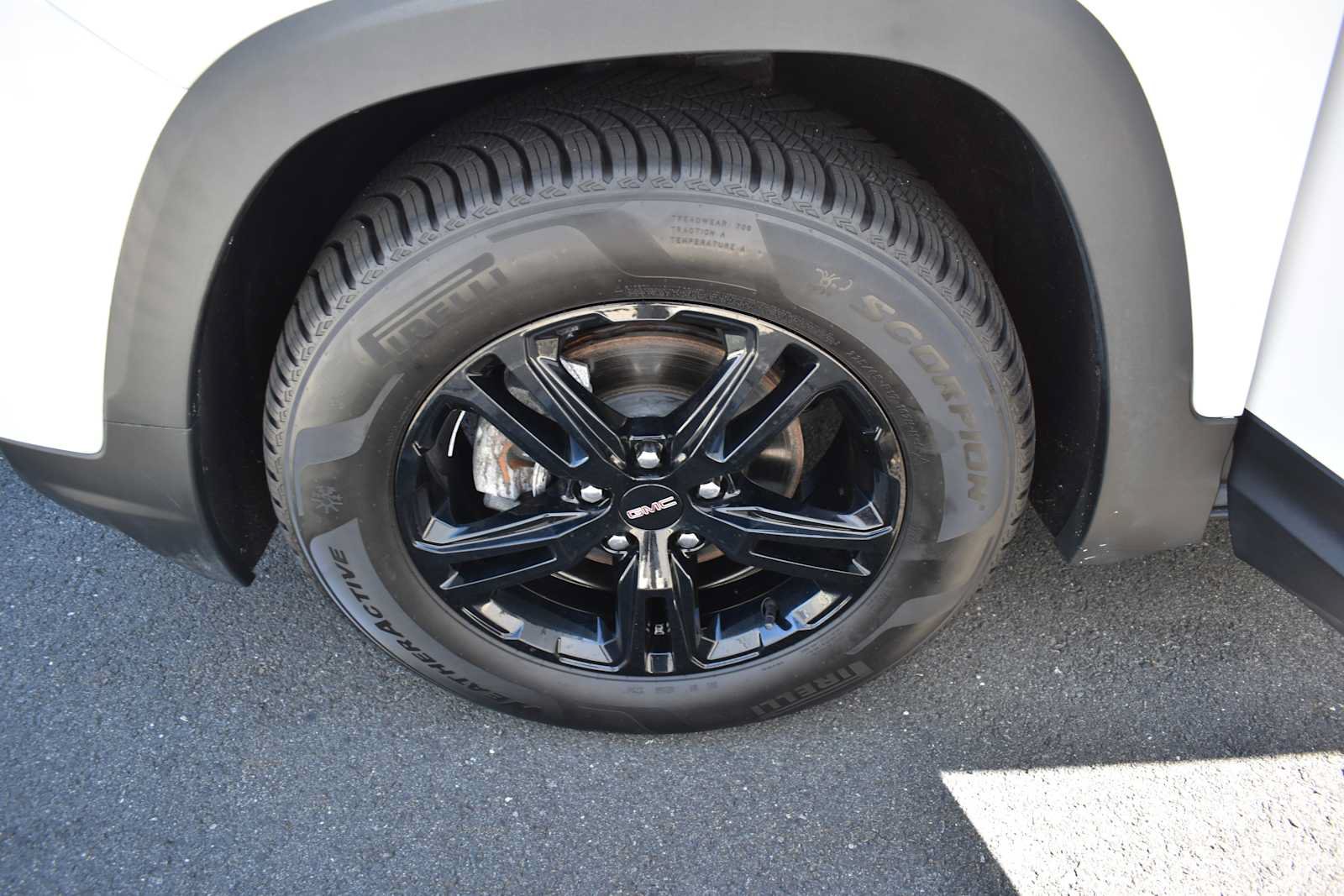 Used 2022 GMC Terrain AT4 w/ Infotainment Package II AWD/4WD image 22
