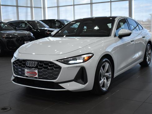 Used 2025 Audi A5 2.0T Premium w/ Convenience Package image 7