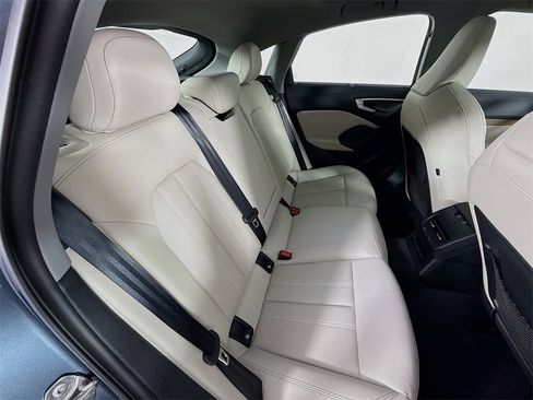 Used 2025 Audi A5 2.0T Premium Plus image 28