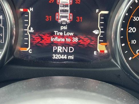 Used 2022 Jeep Wrangler Sport S image 18