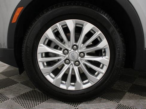 Certified 2024 Cadillac XT4 Luxury w/ Cold Weather Package FWD image 40