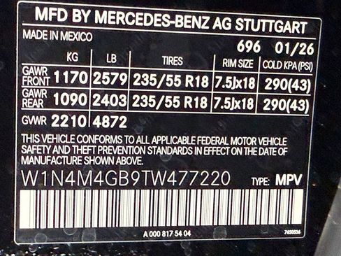 New 2026 Mercedes-Benz GLB 250 image 18