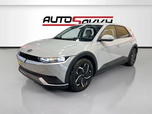 Used 2022 Hyundai Ioniq 5 SEL image 3