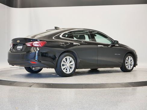 Used 2020 Chevrolet Malibu LT image 44