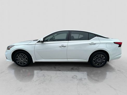 Used 2019 Nissan Altima 2.5 S AWD/4WD image 8
