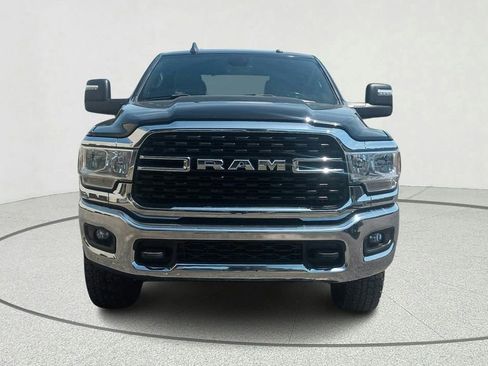 Used 2024 RAM 2500 Big Horn AWD/4WD image 2